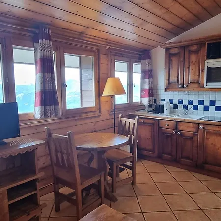 Studio Cosy Avec Vue Mont Blanc, Proche Pistes, Piscine Et Parking Inclus - Fr-1-181-2802 *